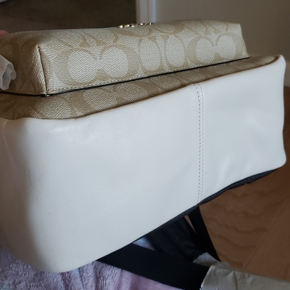 COACH backpack - Picture 6 of 7